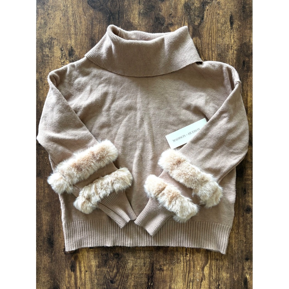 Madison + Hudson Tan Faux Fur Trim Turtleneck Sweater Small NWT Cowl Neck